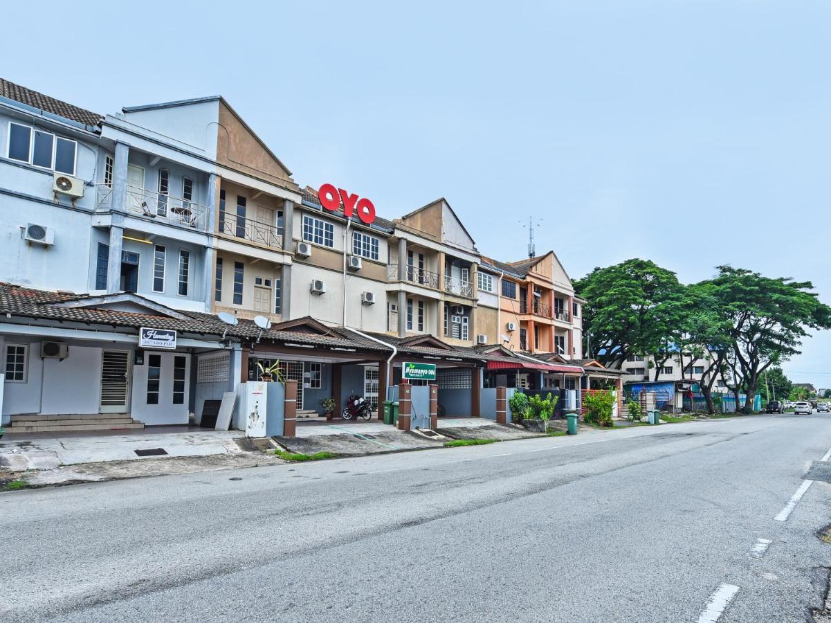 Oyo 90363 Nyamanya Inn Kuantan Exterior foto